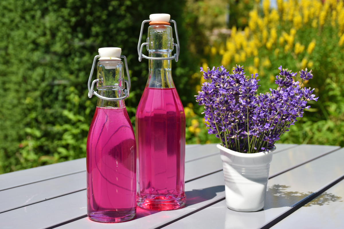 How to make lavender simple syrup
